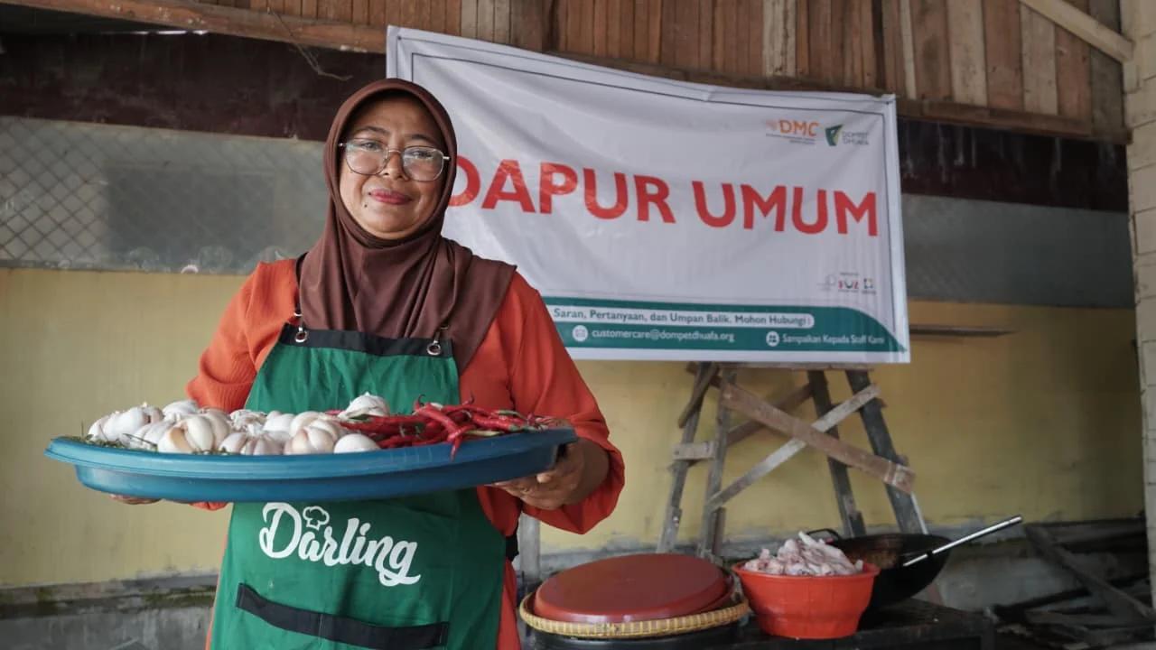 Dari Terdampak Hingga Tebar Manfaat: Kisah Lastri Relawan Dapur Umum