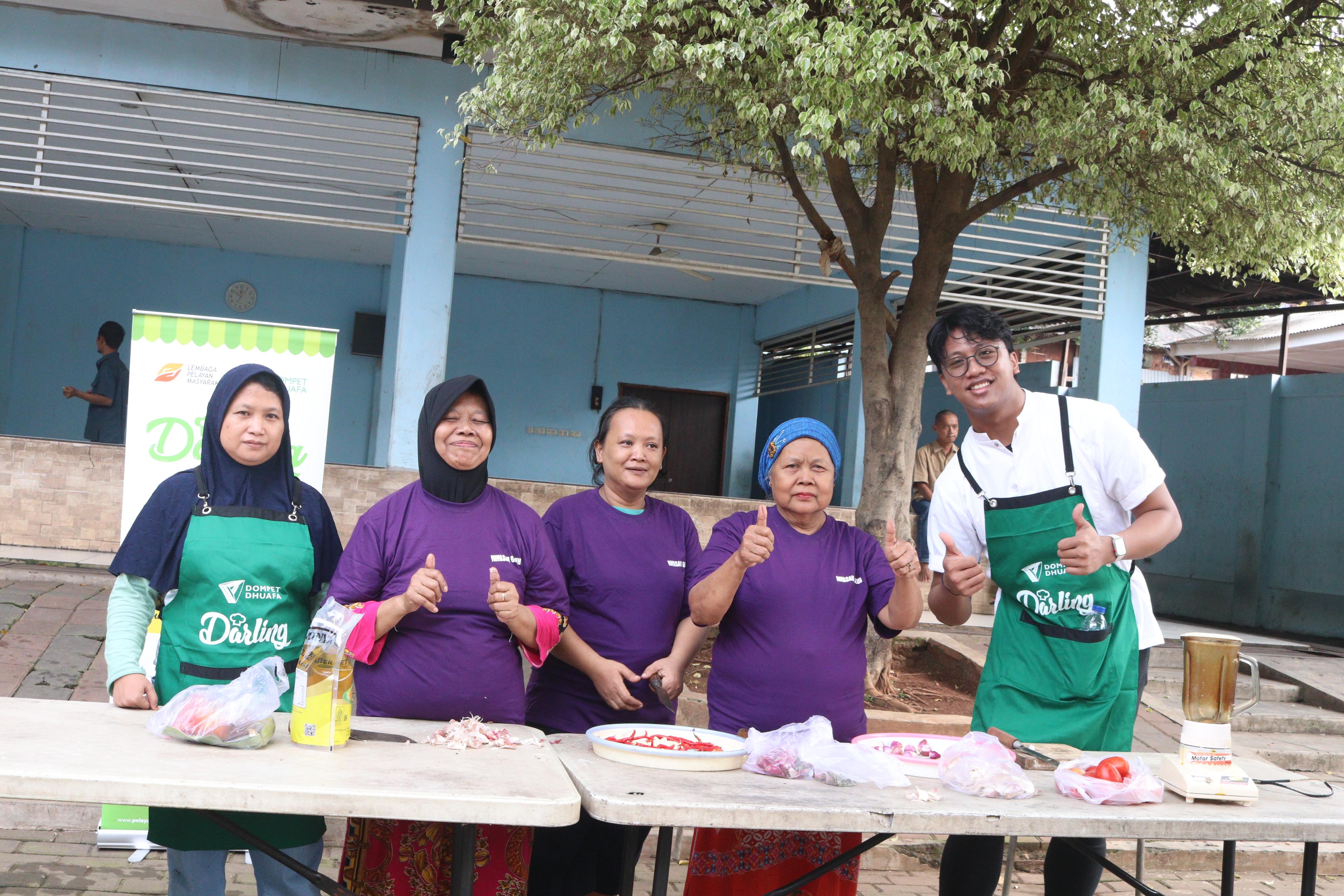 LPM Dompet Dhuafa Hadirkan Kegiatan Darling Masak Daging di Momen Idul Adha Hadirikan Cheff Ami MCI 10